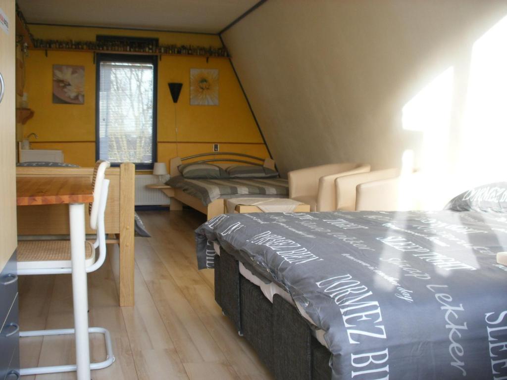 B&b-edam Edam